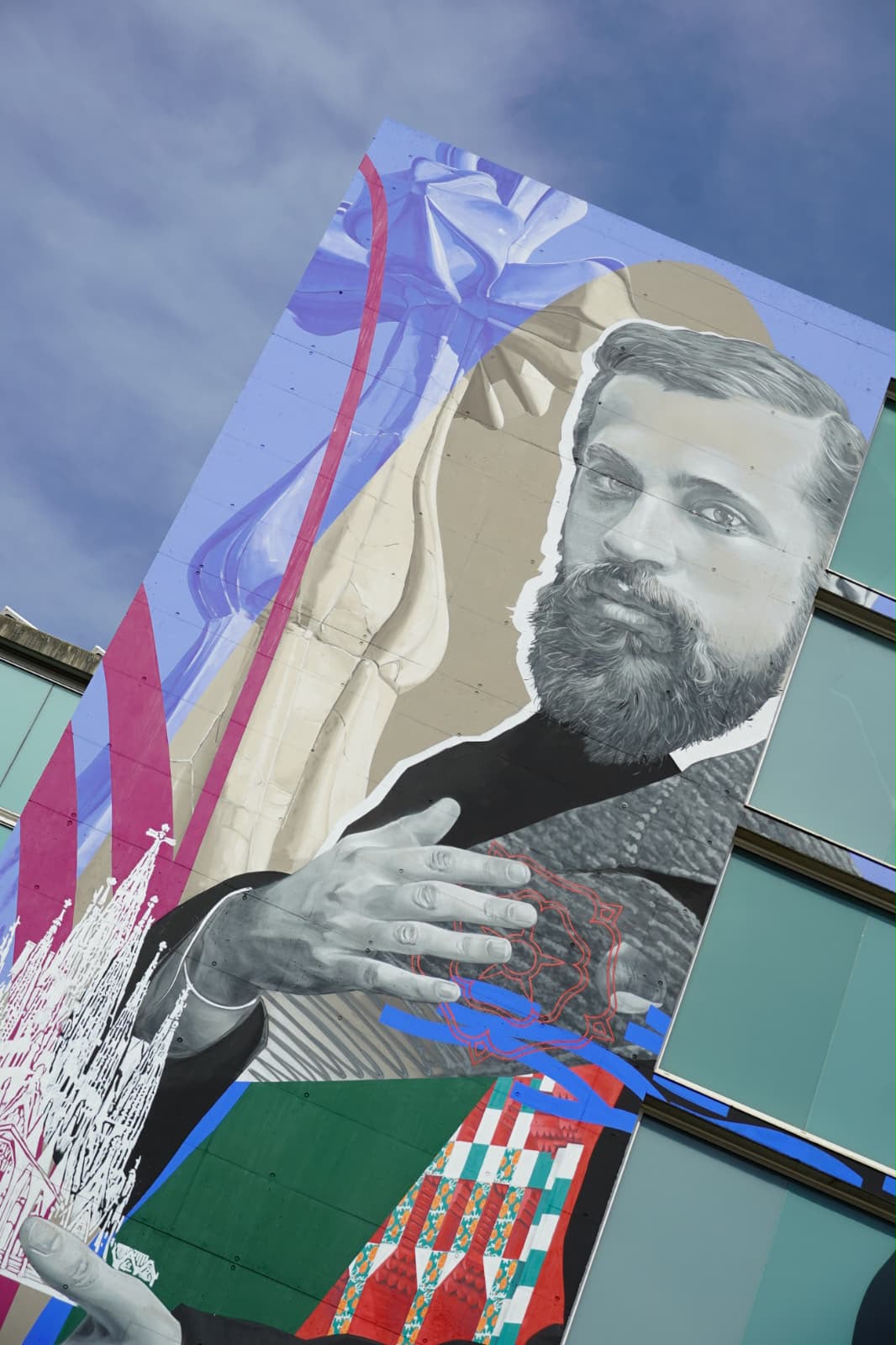 Inauguració del mural dedicat a Antoni Gaudí